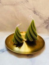 Load image into Gallery viewer, Swirl Christmas Tree Beeswax Candle