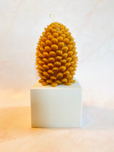 Load image into Gallery viewer, Pinecone Beeswax Candle