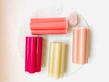 Load image into Gallery viewer, Flower Pillar Beeswax Candle