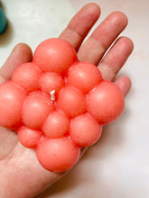 Load image into Gallery viewer, Bubble Cloud Beeswax Candle