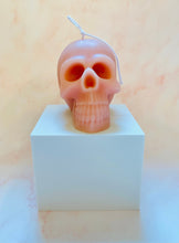 Load image into Gallery viewer, Skull Beeswax Candle