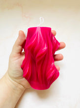 Load image into Gallery viewer, Lady Papaya Beeswax Candle