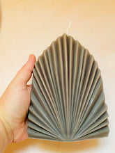 Load image into Gallery viewer, Palms Spear Fan Beeswax Candle