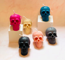 Load image into Gallery viewer, Skull Beeswax Candle