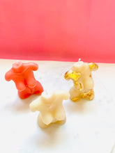Load image into Gallery viewer, Body Form Beeswax Candles - 2 Pack