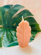 Load image into Gallery viewer, Palm Spear Beeswax Candle