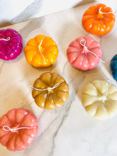 Load image into Gallery viewer, Oversized Pumpkin Beeswax Candle