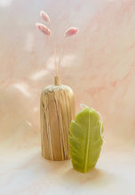 Load image into Gallery viewer, Palm Spear Beeswax Candle