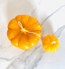 Load image into Gallery viewer, Oversized Pumpkin Beeswax Candle