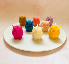 Load image into Gallery viewer, Owl Beeswax Candle - 3 Pack