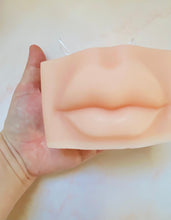 Load image into Gallery viewer, Giant Lips Beeswax Candle