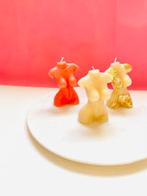 Load image into Gallery viewer, Body Form Beeswax Candles - 2 Pack