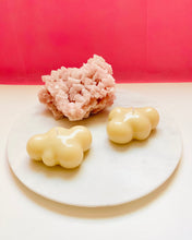 Load image into Gallery viewer, Cloud Beeswax Candles - 2 Pack