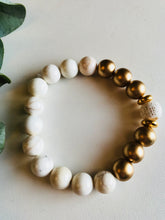 Load image into Gallery viewer, Howlite Essential Oil Diffuser Bracelet