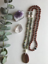 Load image into Gallery viewer, Jade & Rudraksha Seed Mala with Essential Oil Diffuser