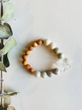 Load image into Gallery viewer, Jade & Crystal Quartz Essential Oil Diffuser Bracelet