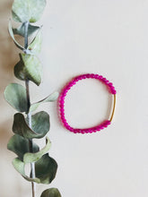 Load image into Gallery viewer, Fuchsia Jade Bracelet