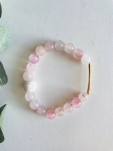 Load image into Gallery viewer, Rose Quartz Essential Oil Diffuser Bracelet
