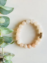Load image into Gallery viewer, Aventurine Essential Oil Diffuser Bracelet