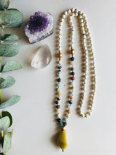 Load image into Gallery viewer, Amazonite Serpentine & Magnesite Mala