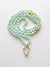 Load image into Gallery viewer, Amazonite and Crystal Quartz Arrowhead Mala