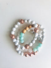 Load image into Gallery viewer, White Howlite Mala Bracelet