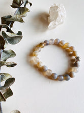 Load image into Gallery viewer, Grey Agate Bracelet