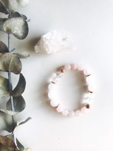 Load image into Gallery viewer, Rose Quartz, Crystal Quartz & Agate Bracelet