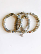 Load image into Gallery viewer, Labradorite or Crystal Quartz Stretch Bracelet