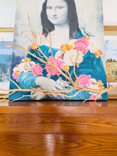 Load image into Gallery viewer, Wholesale - Crystal Quartz & Amethyst Ornaments