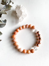 Load image into Gallery viewer, Aventurine & Crystal Quartz Bracelet