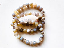 Load image into Gallery viewer, Grey Agate Bracelet