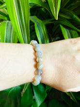 Load image into Gallery viewer, Grey Agate Bracelet