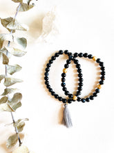 Load image into Gallery viewer, Dainty Black Onyx Stretch Bracelet