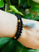 Load image into Gallery viewer, Dainty Black Onyx Stretch Bracelet