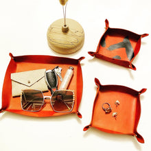 Load image into Gallery viewer, Leather Tray