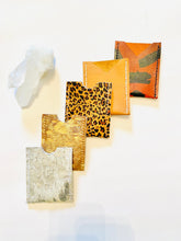 Load image into Gallery viewer, Leather Card Case