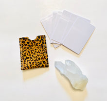 Load image into Gallery viewer, Leather Card Case