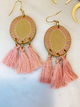Load image into Gallery viewer, Sand Disc and Pink Tassel Earrings