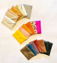 Load image into Gallery viewer, Leather Envelope Wallet