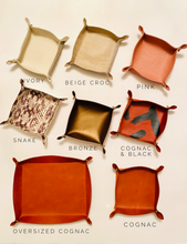 Load image into Gallery viewer, Leather Tray