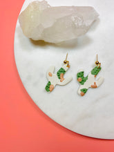 Load image into Gallery viewer, Cactus Earrings