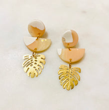 Load image into Gallery viewer, Blush Monstera Pendant Earrings