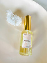 Load image into Gallery viewer, Wholesale - FLORA - Dry Body Oil
