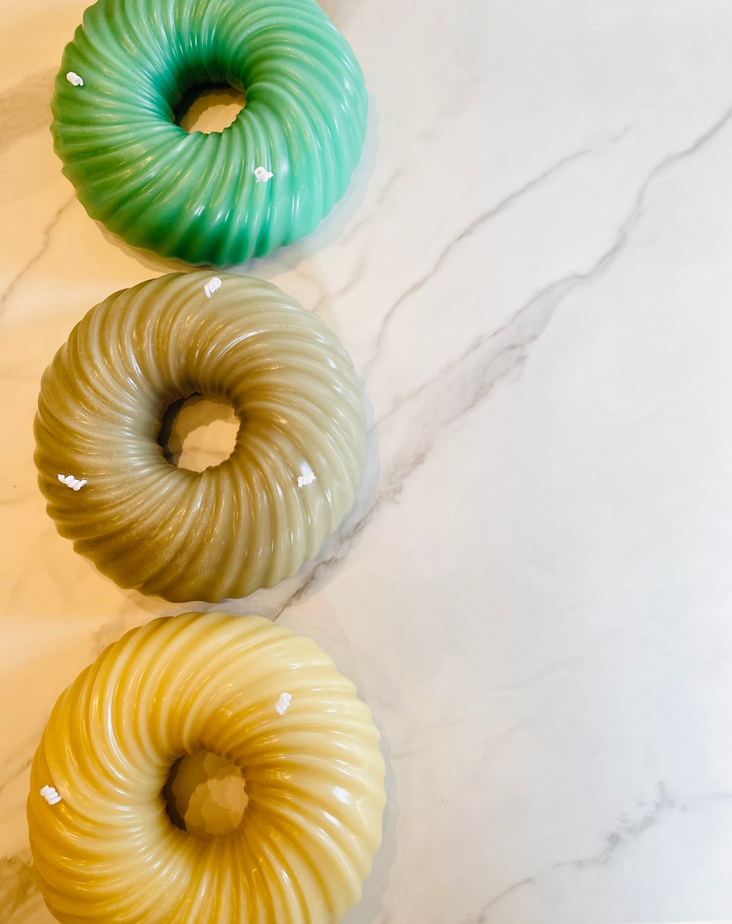 Jumbo Swirl Donut Beeswax Candle