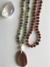 Load image into Gallery viewer, Wholesale - Jade &amp; Rudraksha Seed Mala with Essential Oil Diffuser
