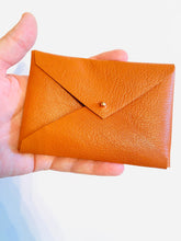 Load image into Gallery viewer, Leather Envelope Wallet
