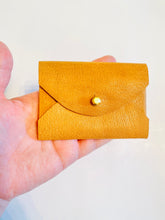 Load image into Gallery viewer, Mini Leather Envelope Wallet
